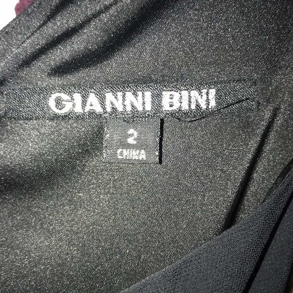 Formal Dress - Picture 2 of 3